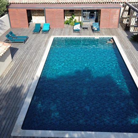 Magnifique Villa Avec Piscine Au Coeur Des Vignes Cogolin Eksteriør billede
