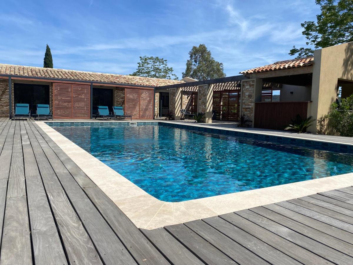 Magnifique Villa Avec Piscine Au Coeur Des Vignes Cogolin Eksteriør billede